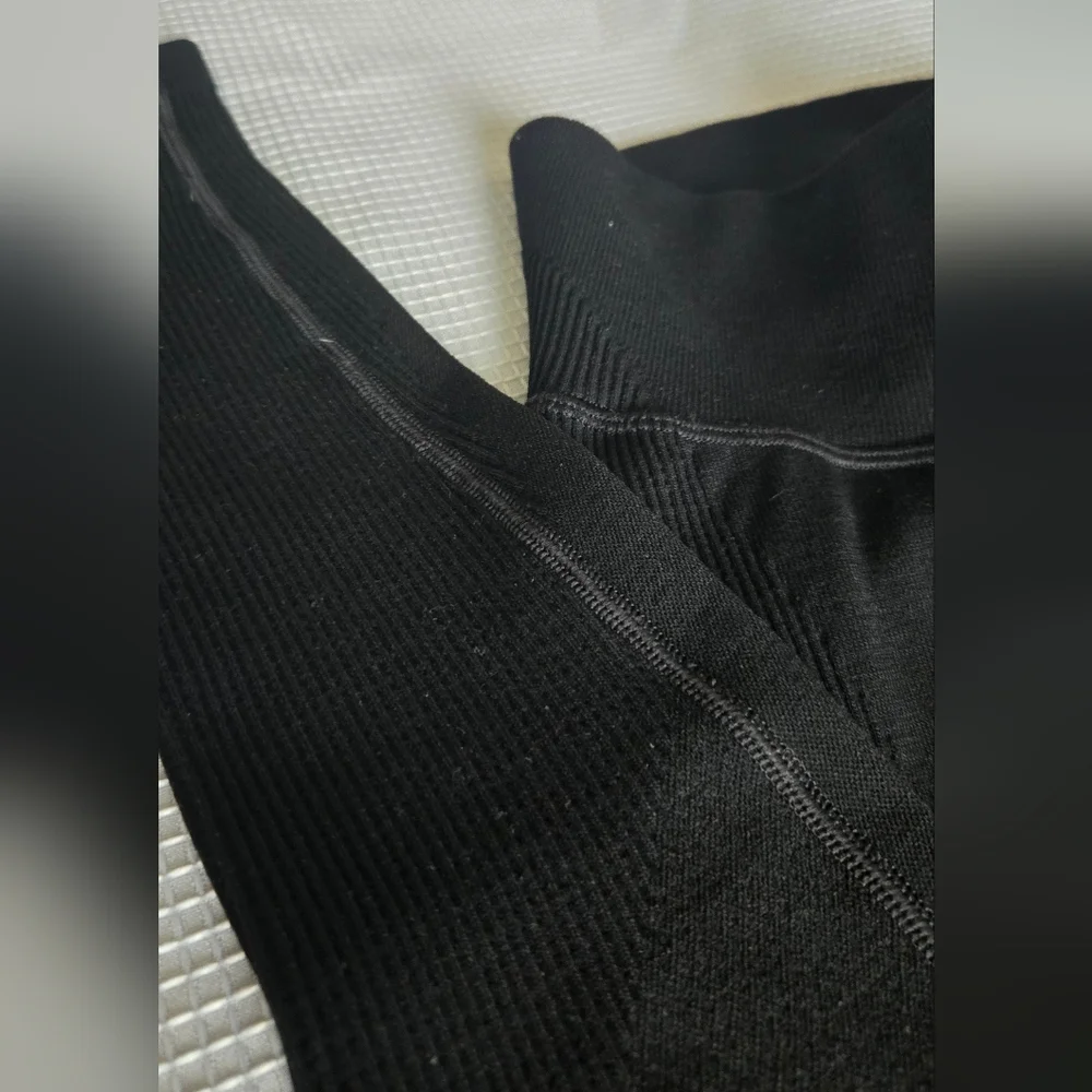 lululemon athletica Jet Black Sculpting Leggings